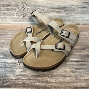 Comfort Sandal with Adjustable Buckles - Beige